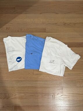 Men’s Vineyard Vines Lot of 3 Short Sleeve T-Shirts, Size Medium